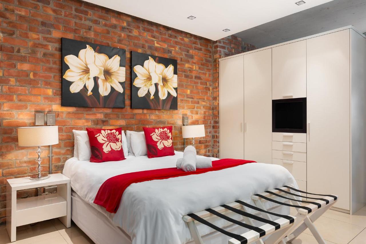 Metropolis Luxury Apartments Cape Town Exterior photo