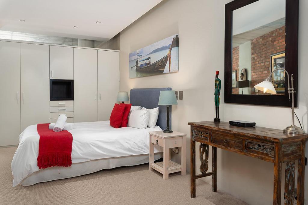 Metropolis Luxury Apartments Cape Town Exterior photo