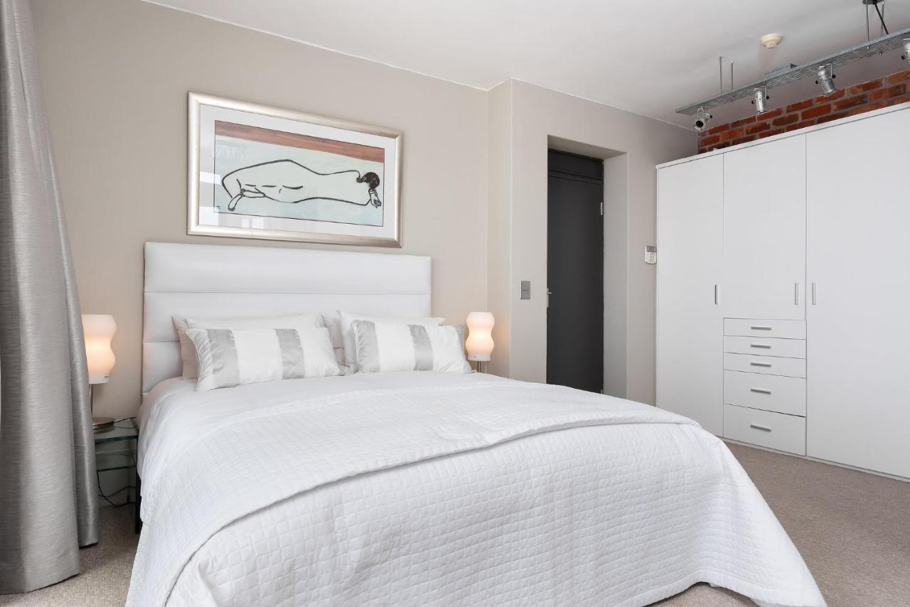 Metropolis Luxury Apartments Cape Town Exterior photo