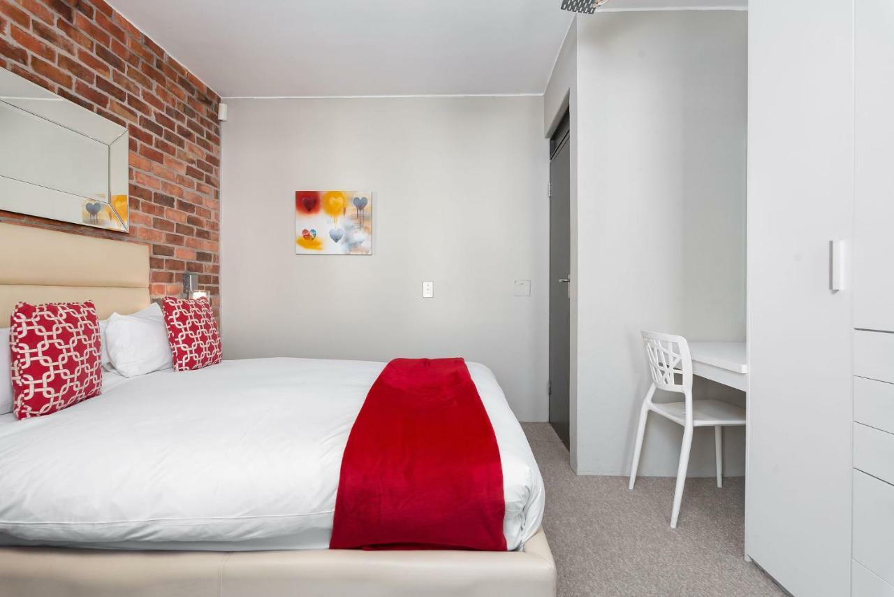 Metropolis Luxury Apartments Cape Town Exterior photo